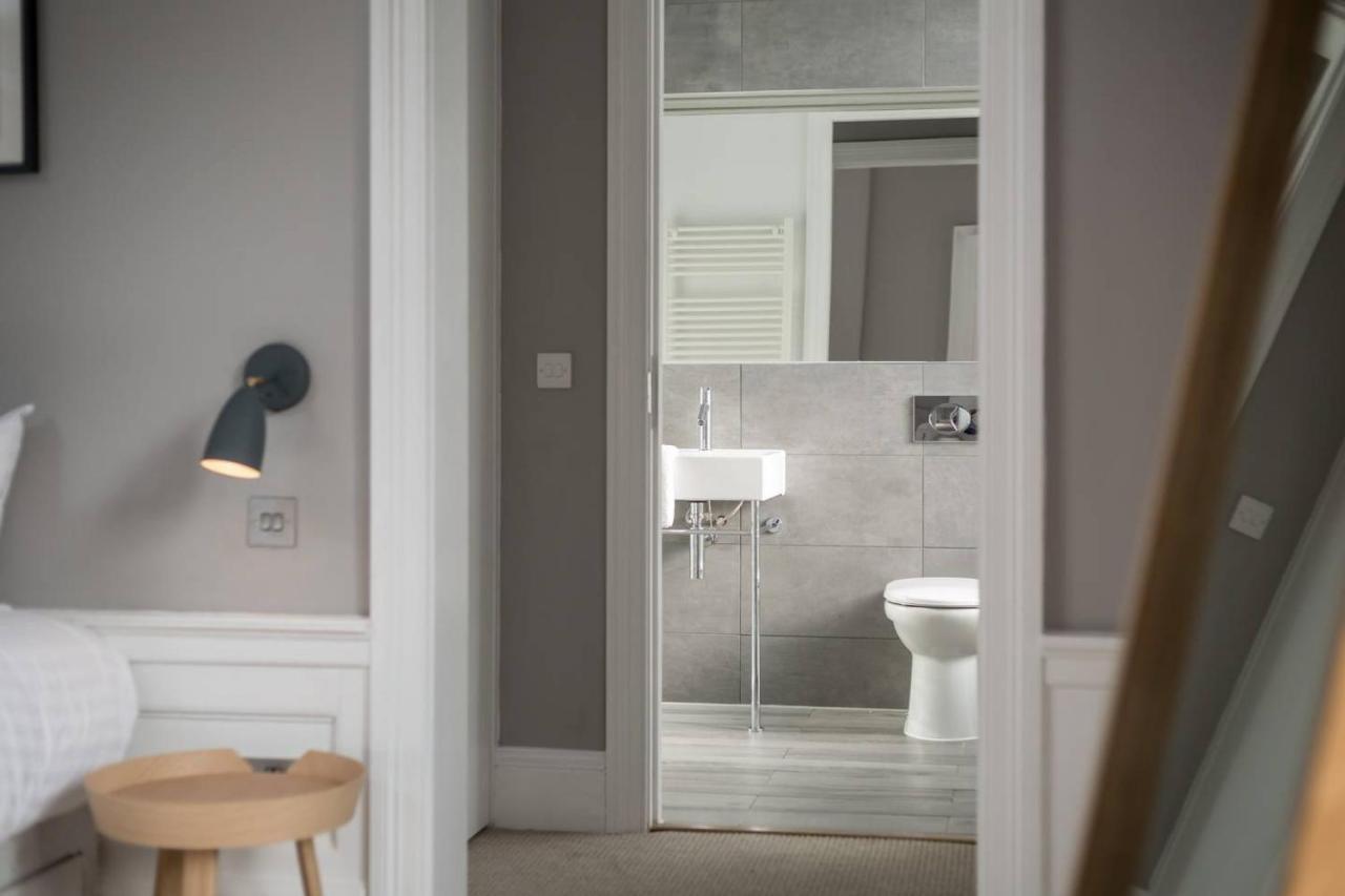 Joivy Spacious And Bright 1Bed Apt, Short Walk From Princes Street Édimbourg Extérieur photo