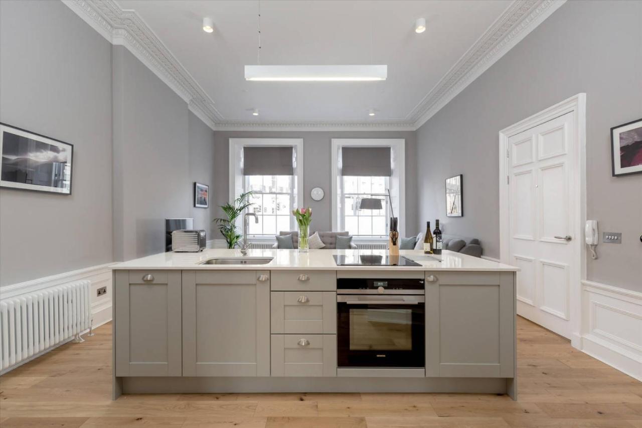 Joivy Spacious And Bright 1Bed Apt, Short Walk From Princes Street Édimbourg Extérieur photo