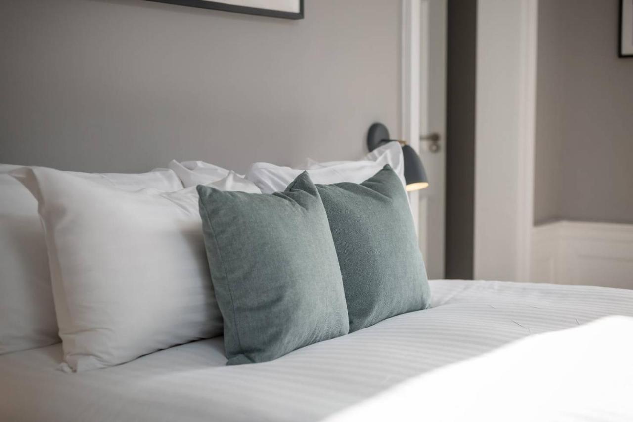 Joivy Spacious And Bright 1Bed Apt, Short Walk From Princes Street Édimbourg Extérieur photo